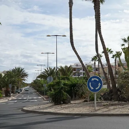 Yaiza * Palm-mar